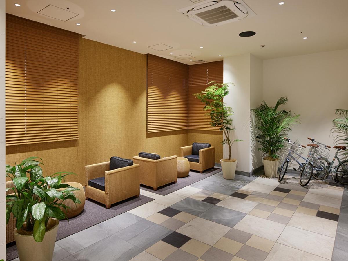 Androoms Port Hotel 3*